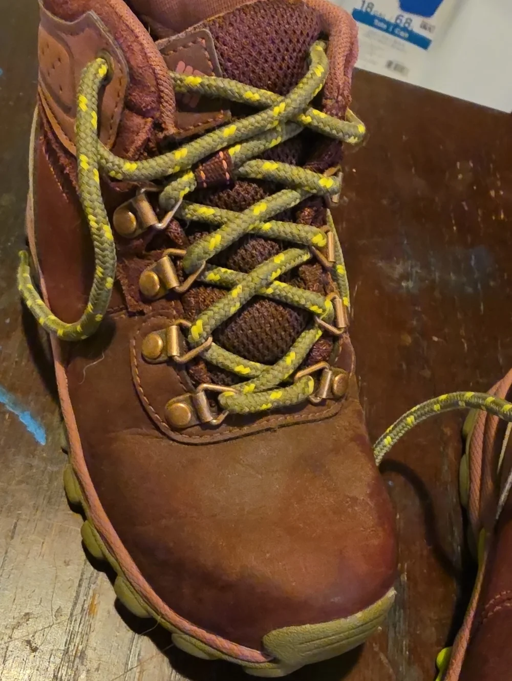 Kids Size 2 Columbia Pink/purple Hiking Boots with Green Accents